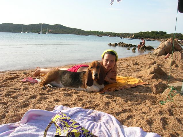 Loretta in spiaggia...