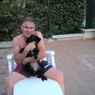 LILLY IN PISCINA