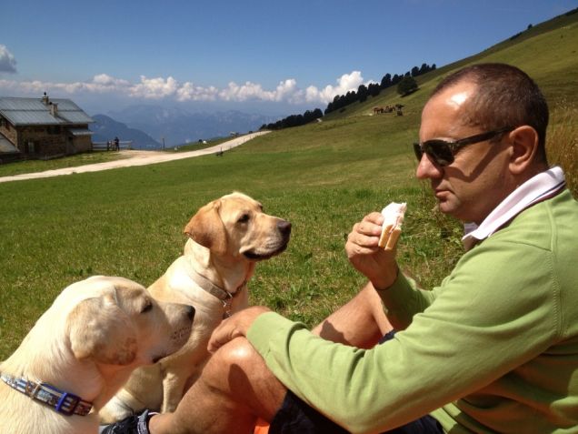 vogliamo il panino..