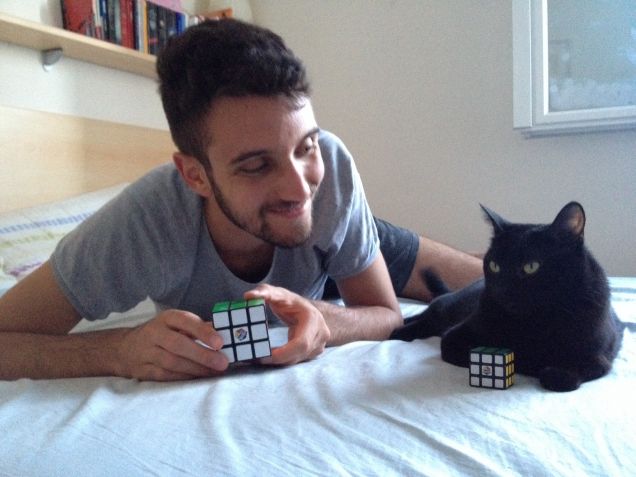 Angelo , Poggie e il cubo di Rubik!