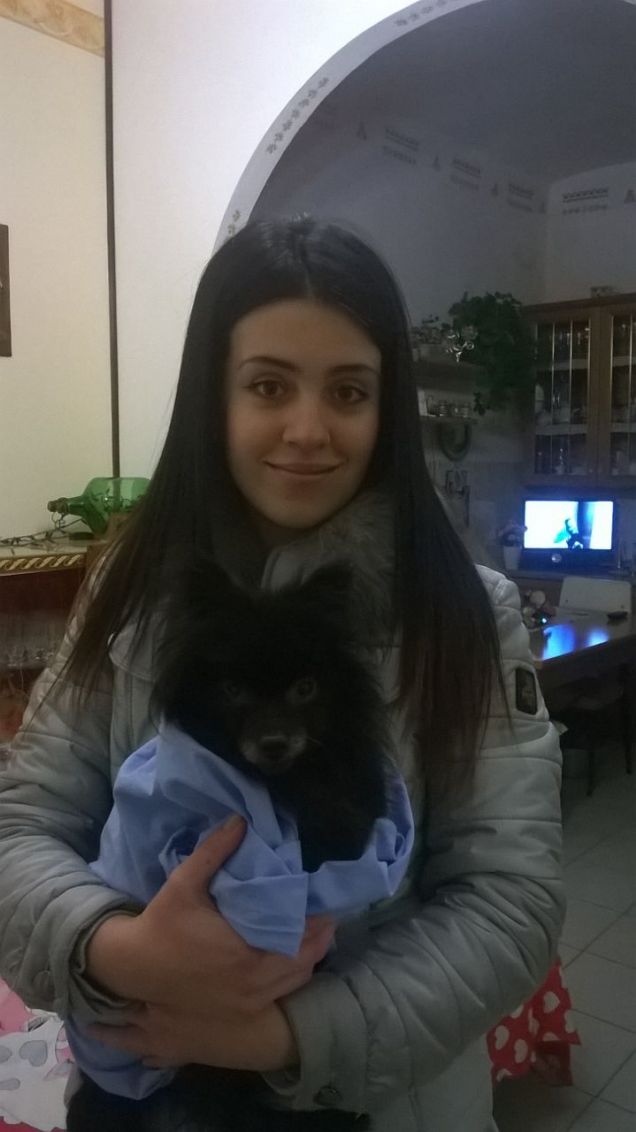 Nere, piccole e pelose