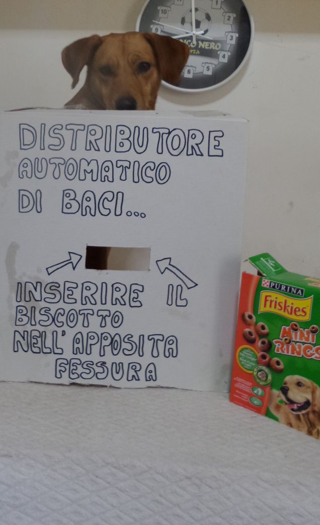 Distributore di baci