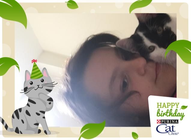 coccole con la sua amichetta