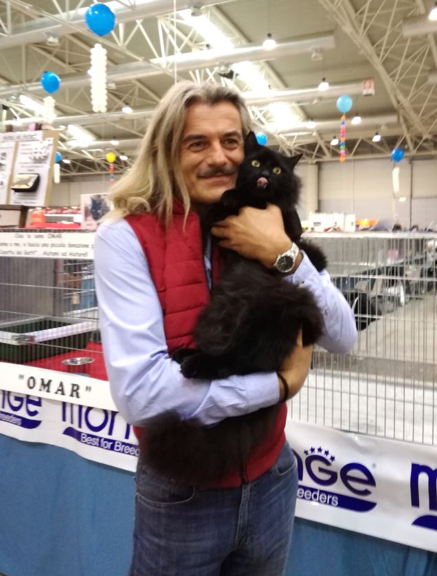 Omar con il Maestro Demo Morselli al Supercat Show