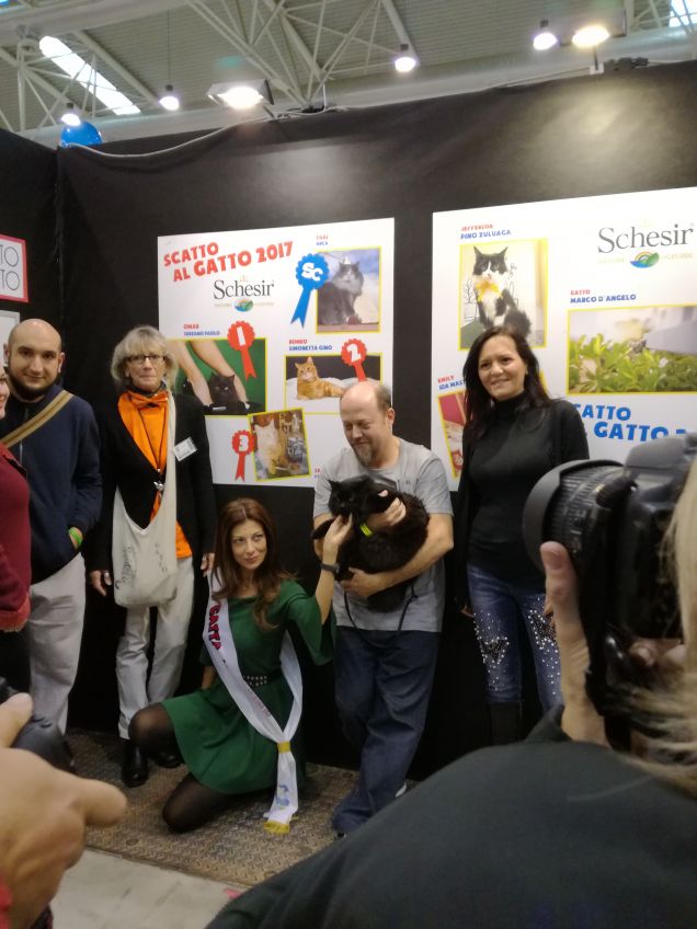 Omar primo al concorso fotografico del supercat show