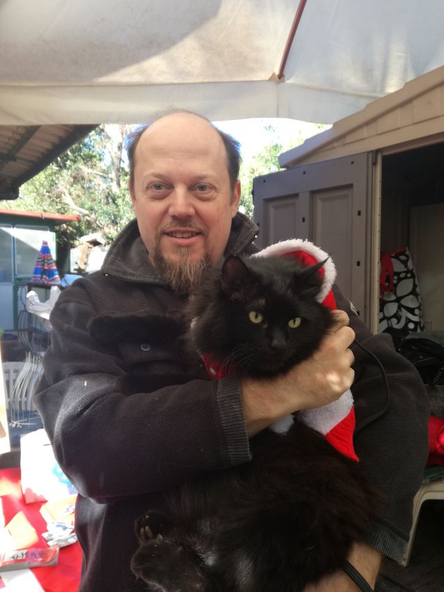 Io e Babbo Omar Natale alla 'casetta dei gatti'