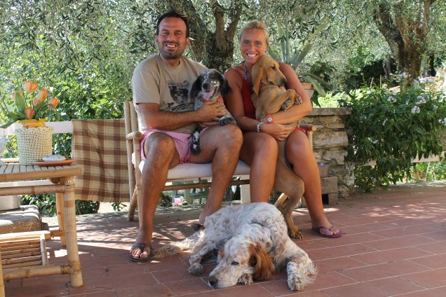 I NOSTRI 3 PELOSI IN AGRITURISMO